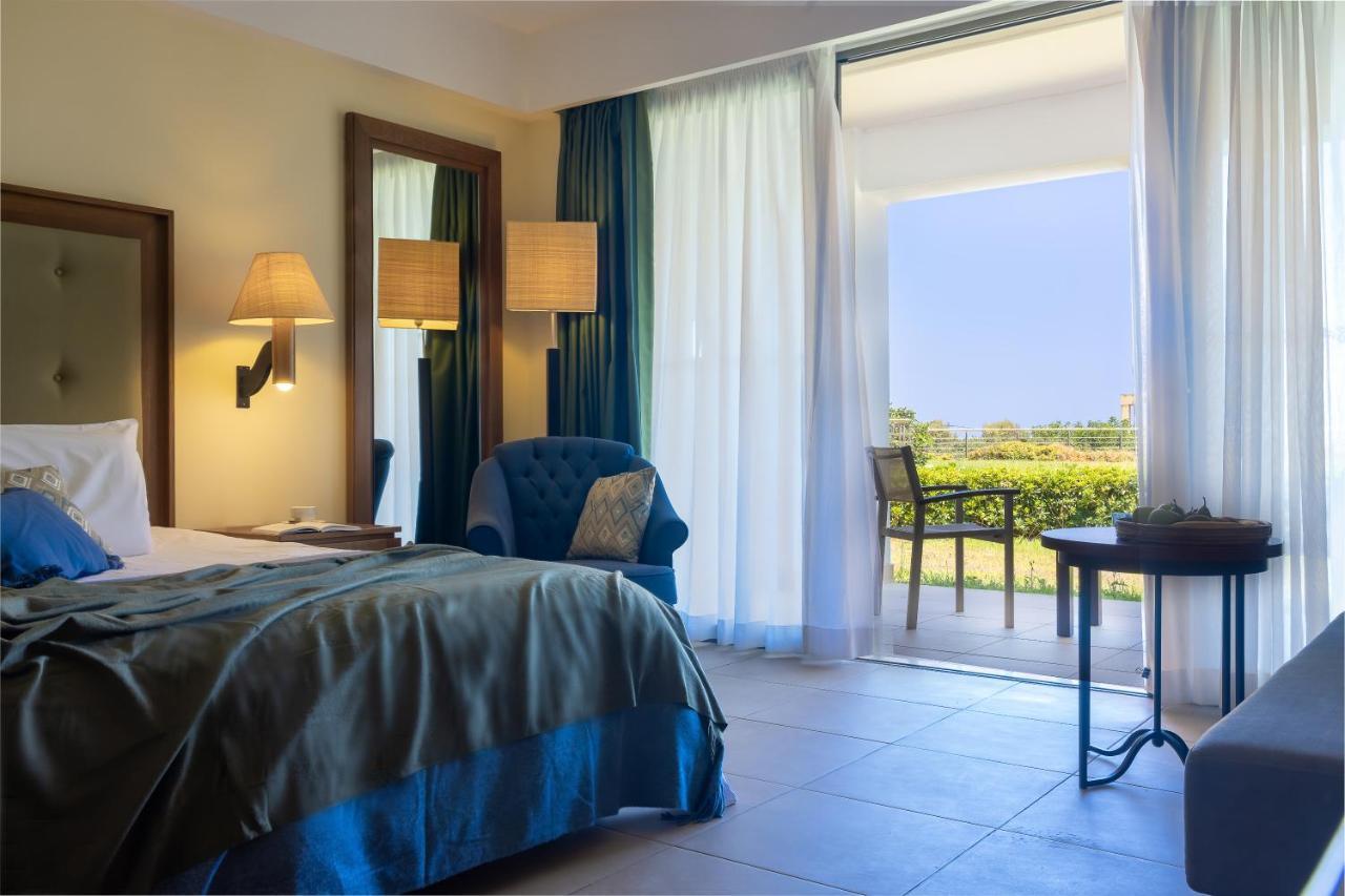 Giannoulis - Cavo Spada Luxury Sports & Leisure Resort & Spa Kolymbari Buitenkant foto